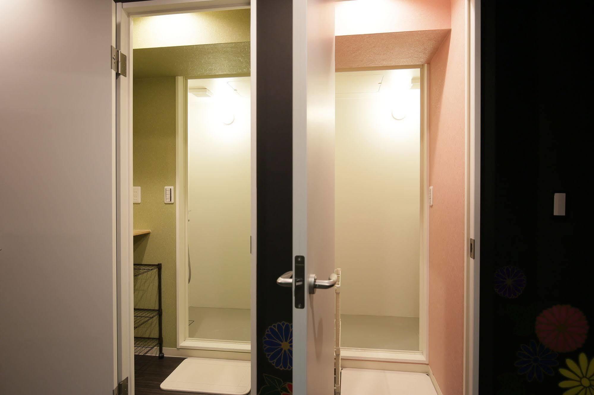 Samurais Hostel Ikebukuro Tokyo Ngoại thất bức ảnh